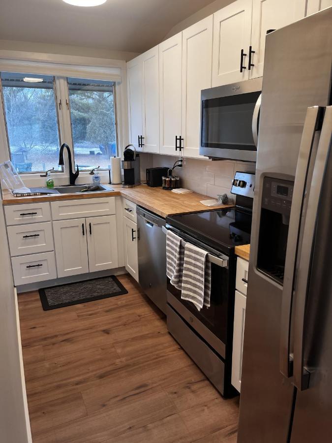 Newly Remodeled Mid-Century Modern Lake Condo Lake Geneva Exteriér fotografie