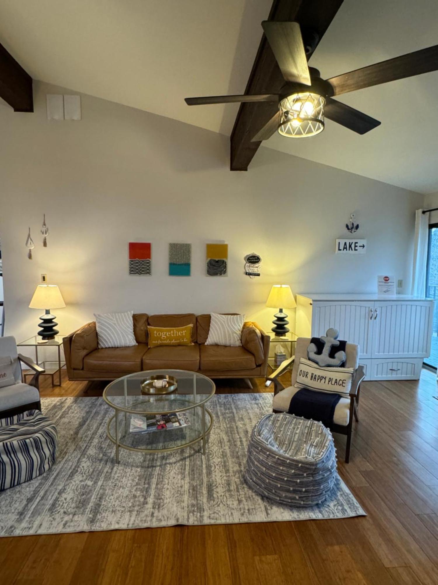 Newly Remodeled Mid-Century Modern Lake Condo Lake Geneva Exteriér fotografie